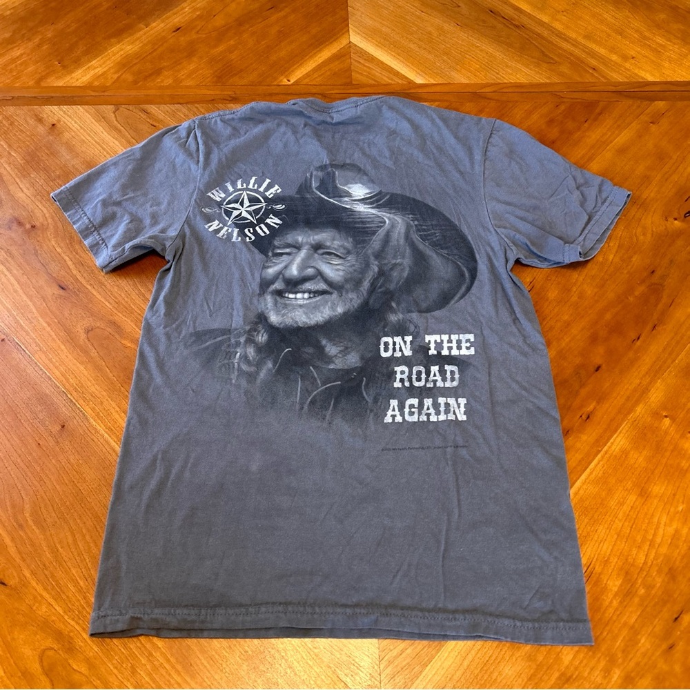 Willie Nelson Graphic Tee